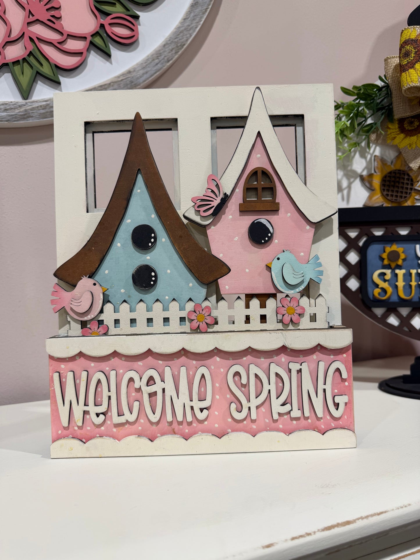 Welcome Spring Birdhouse Wood Decor Sign